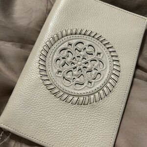 Brighton Ferrara Leather Folio Wallet